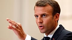 Macron: Mültecileri reddeden AB ülkelerine ekonomik yaptırım uygulansın