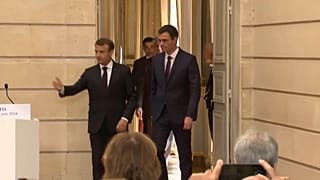  Migranti: Macron mette un'ipoteca sul mini vertice europeo