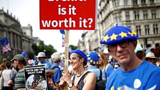 Protestos anti-brexit invadem ruas de Londres