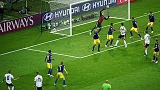 Almanya Kross ile uzatmalarda güldü