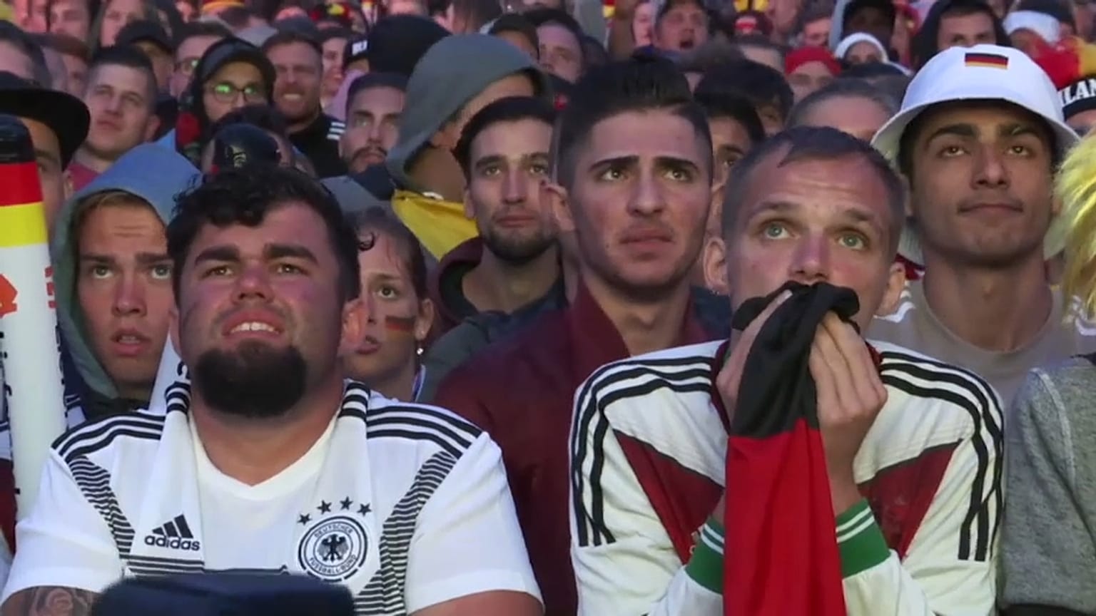 La afición alemana, de la agonía al éxtasis