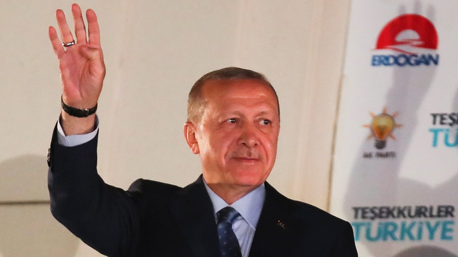 Erdogan vence eleições na Turquia 