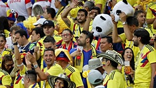 Kolumbianische Fußball-Fans beim Match gegen Polen