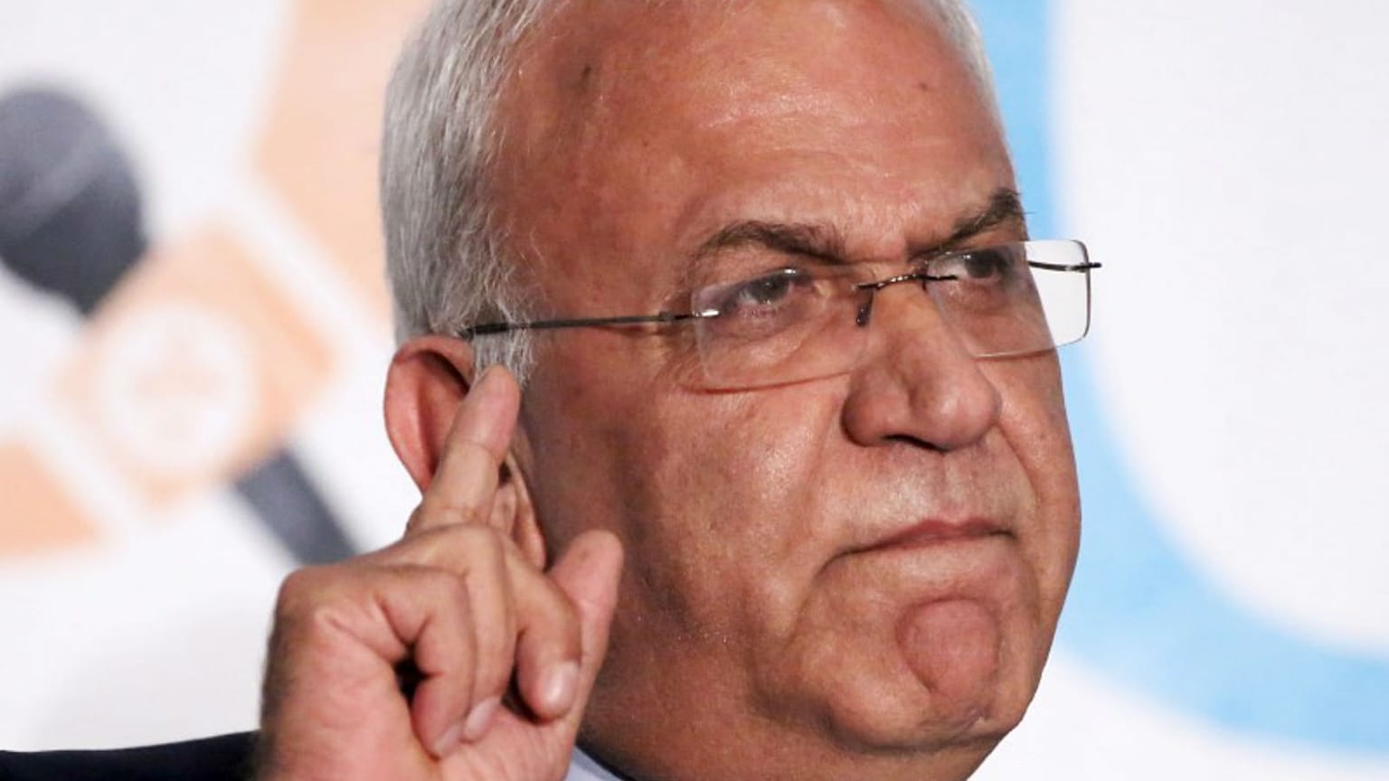 صائب عريقات