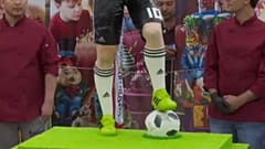 O bolo com a figura de Lionel Messi