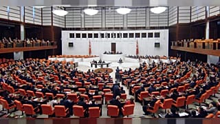 TBMM'deki ilk oturumu kim yönetecek?