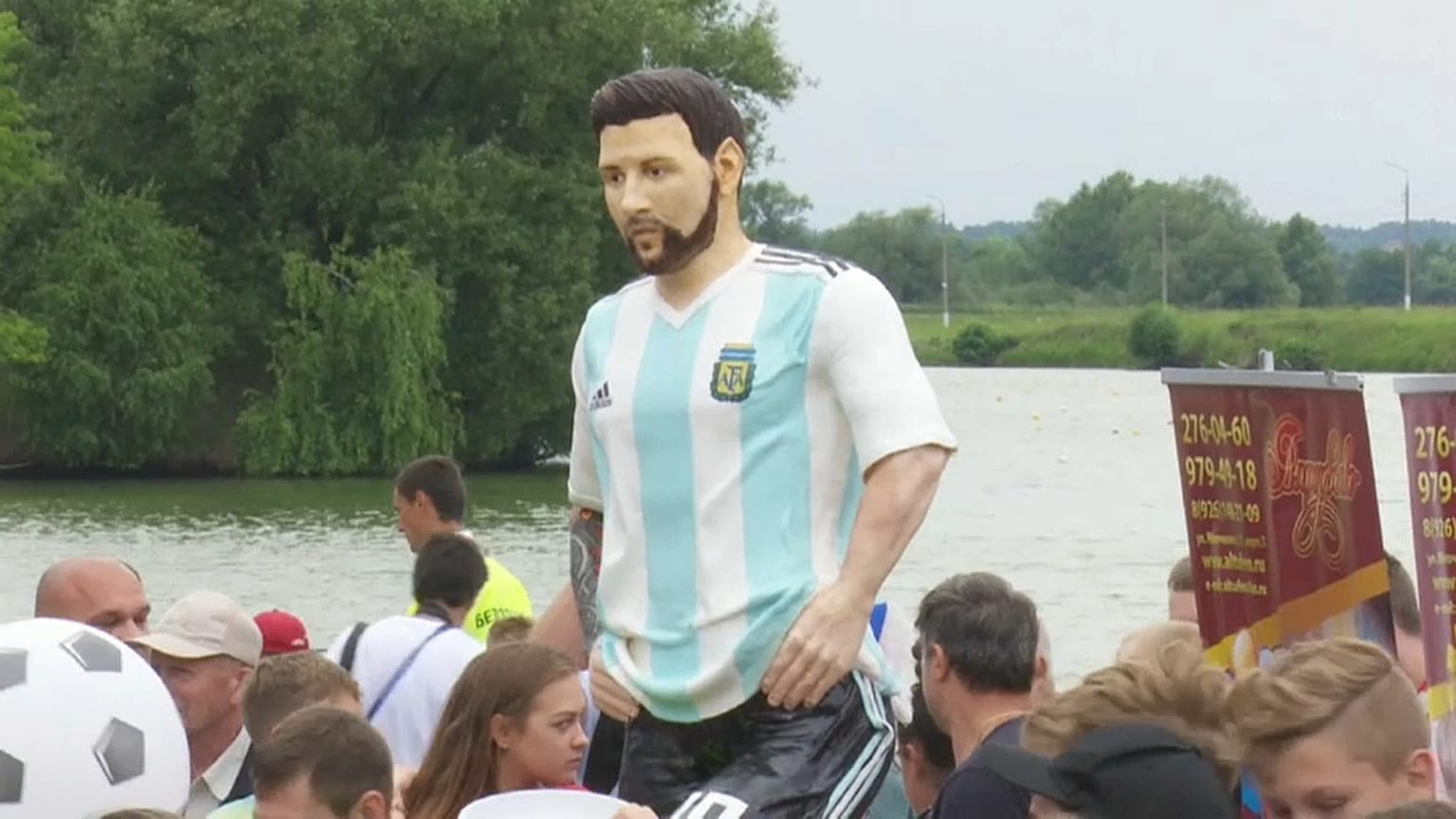 Torten, Liebeserklärungen und eine Party für Messi am 31. Geburtstag 