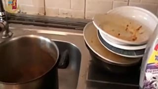 Ιταλία: Συλλήψεις μελών ΜΚΟ για τις άθλιες συνθήκες σε κέντρο υποδοχής μεταναστών
