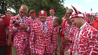 Baguettes and beer: French and Danes gear up for Moscow match