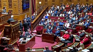Asile-immigration: le Sénat a adopté son contre-projet
