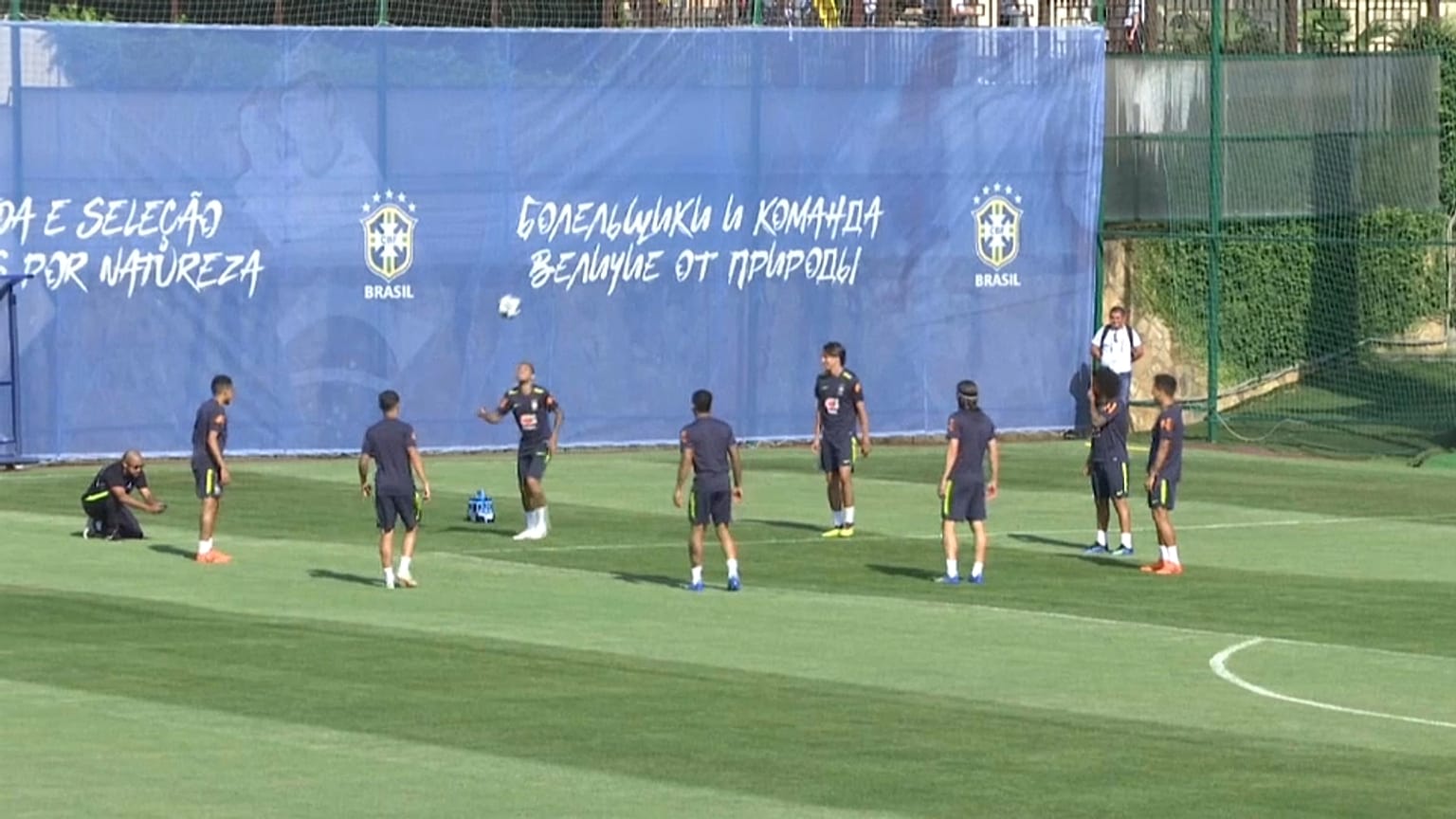 Tres selecciones en busca de los octavos de final del Mundial 