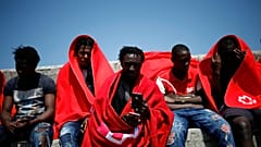 Mar calmo multiplica resgates de migrantes no Estreito de Gibraltar