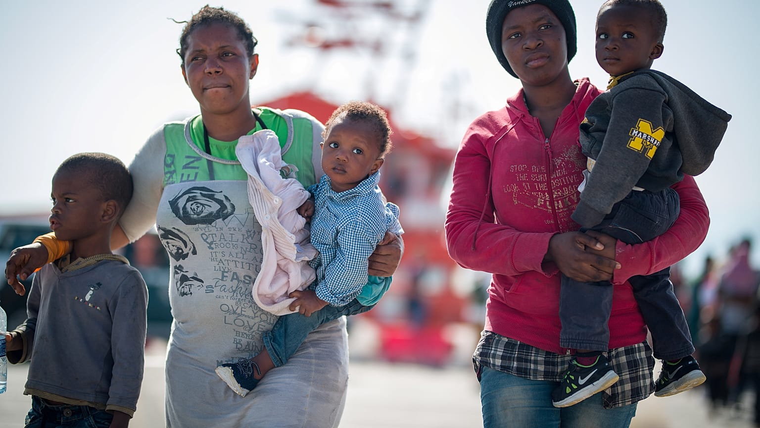 Migration to dominate crunch EU summit