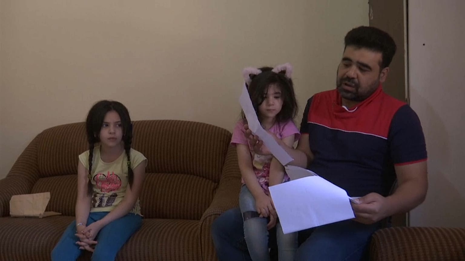 قرار حظر سفر مسلمين إلى الولايات المتحدة يخيب آمال لاجئين في بدء حياة جديدة