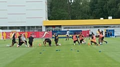 Bélgica e Inglaterra discutem liderança do Grupo G