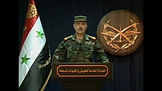 غارات جوية تستهدف بلدتين وتوقف عمل مستشفيات وداعش خارج دير الزور 