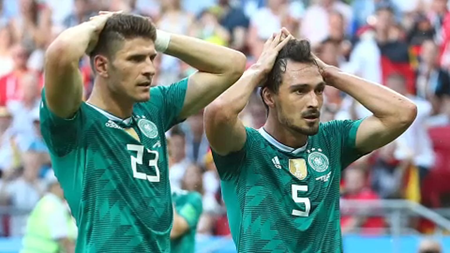 Futball-vb: Kiesett a címvédő