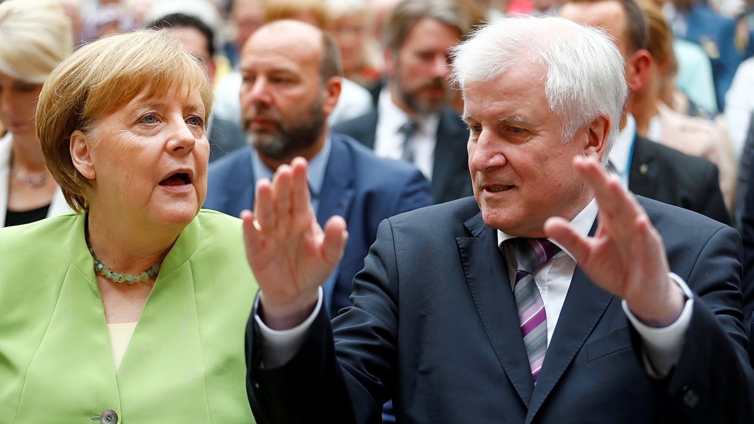 Seehofer: "Niemand in der CSU will Bundesregierung gefährden"