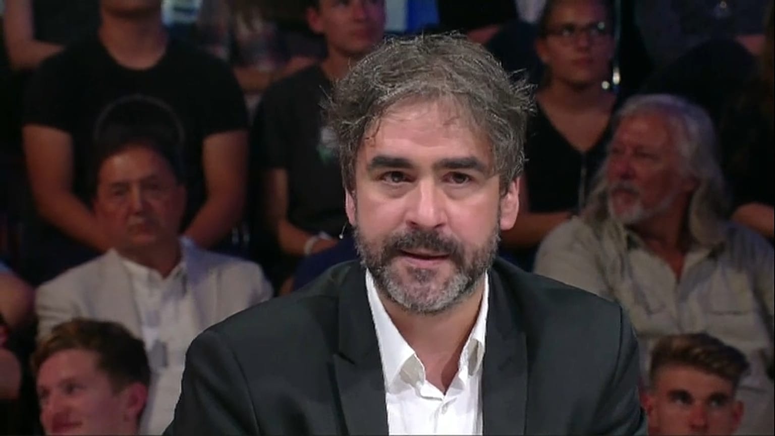 Prozessauftakt gegen "Welt"-Journalisten Yücel