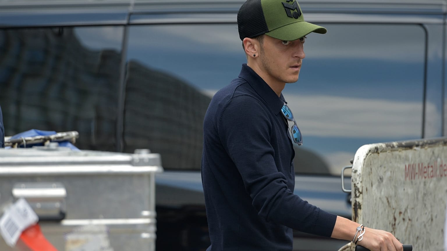 Alman siyaseti kupa hezimetini 'Erdogate' ve 'Özil'e bağladı