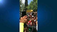 Mexican football fans thank South Korea