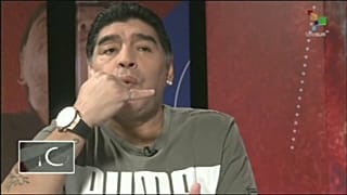 Марадона жив и свистит
