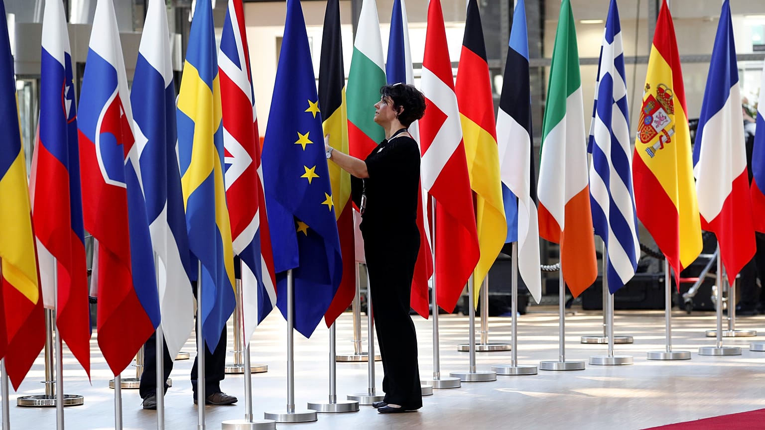 Crise migratória domina início da cimeira da UE