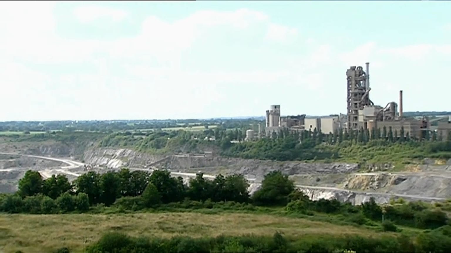 5 Millionen Euro an den IS: Lafarge droht Anklage wegen Terrorfinanzierung