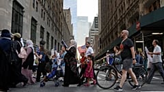 Natives in Western countries overestimate number of immigrants: survey