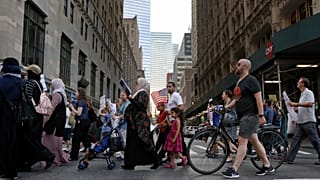 Natives in Western countries overestimate number of immigrants: survey