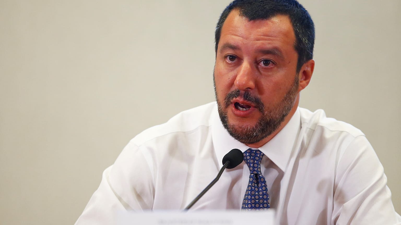 Χειροπιαστές αποδείξεις για το μεταναστευτικό ζητά η Ιταλία