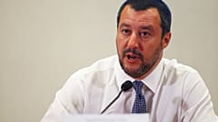 Χειροπιαστές αποδείξεις για το μεταναστευτικό ζητά η Ιταλία