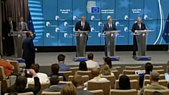 Borisov, Tusk e Juncker no final da cimeira
