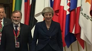 Брюссель выносит Лондону "последнее предупреждение"