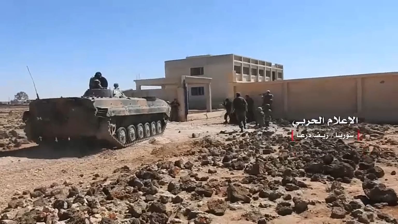 Siria, nuova offensiva a Daraa, decine di morti e migliaia di sfollati