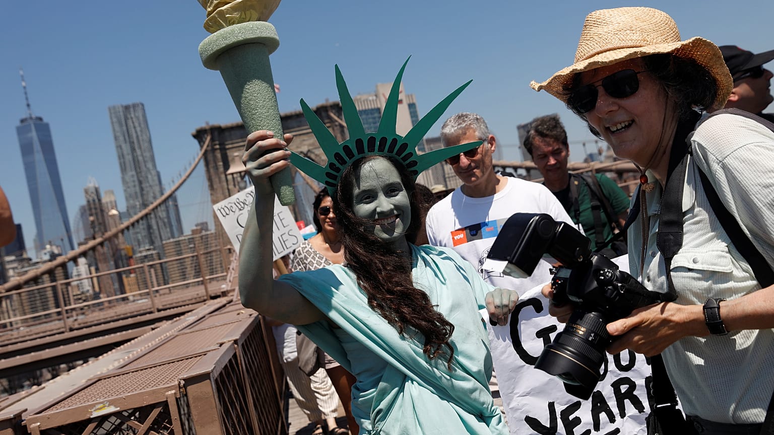 Usa: 700 cortei contro la tolleranza zero di Trump