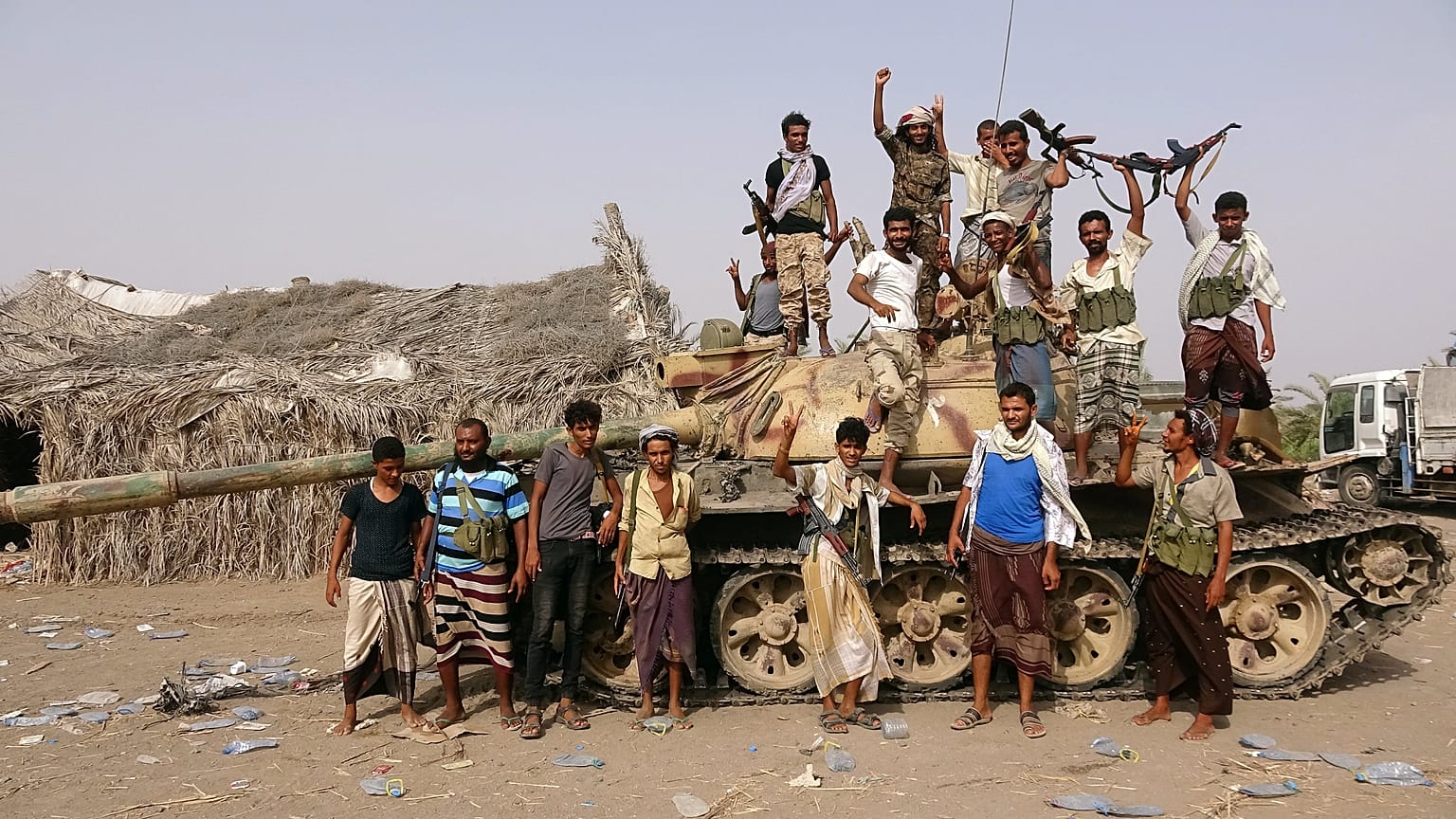 Houthi fighters in Hodeida