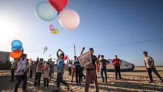 İsrail'den balonlu protestoya hava saldırısıyla müdahale