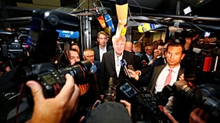 Seehofer ameaça deixar governo alemão