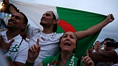 ملاعب كرة القدم في الجزائر.. المعقل الذكوري الوحيد الذي لم تكسره النساء