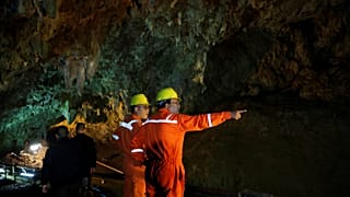 Thailand: Suche nach Fußballteam in Unterwasserhöhle geht weiter