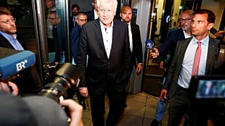 Γερμανία: Κατά της αποσταθεροποίησης της κυβέρνησης Μέρκελ το CSU