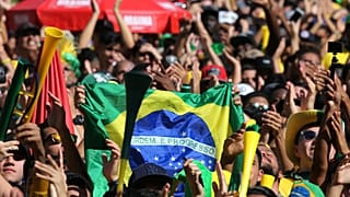 Brazil defeat Mexico 2-0, advance to quarterfinals