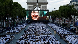 Cinéma sur les Champs-Élysées