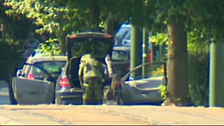 Paris'te İranlı muhaliflere yönelik saldırı hazırlığı içinde olan 3 kişi yakalandı