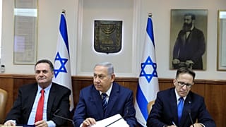 İsrail Hamas ve Hizbullah yöneticilerinin Twitter hesaplarını kapattırdı