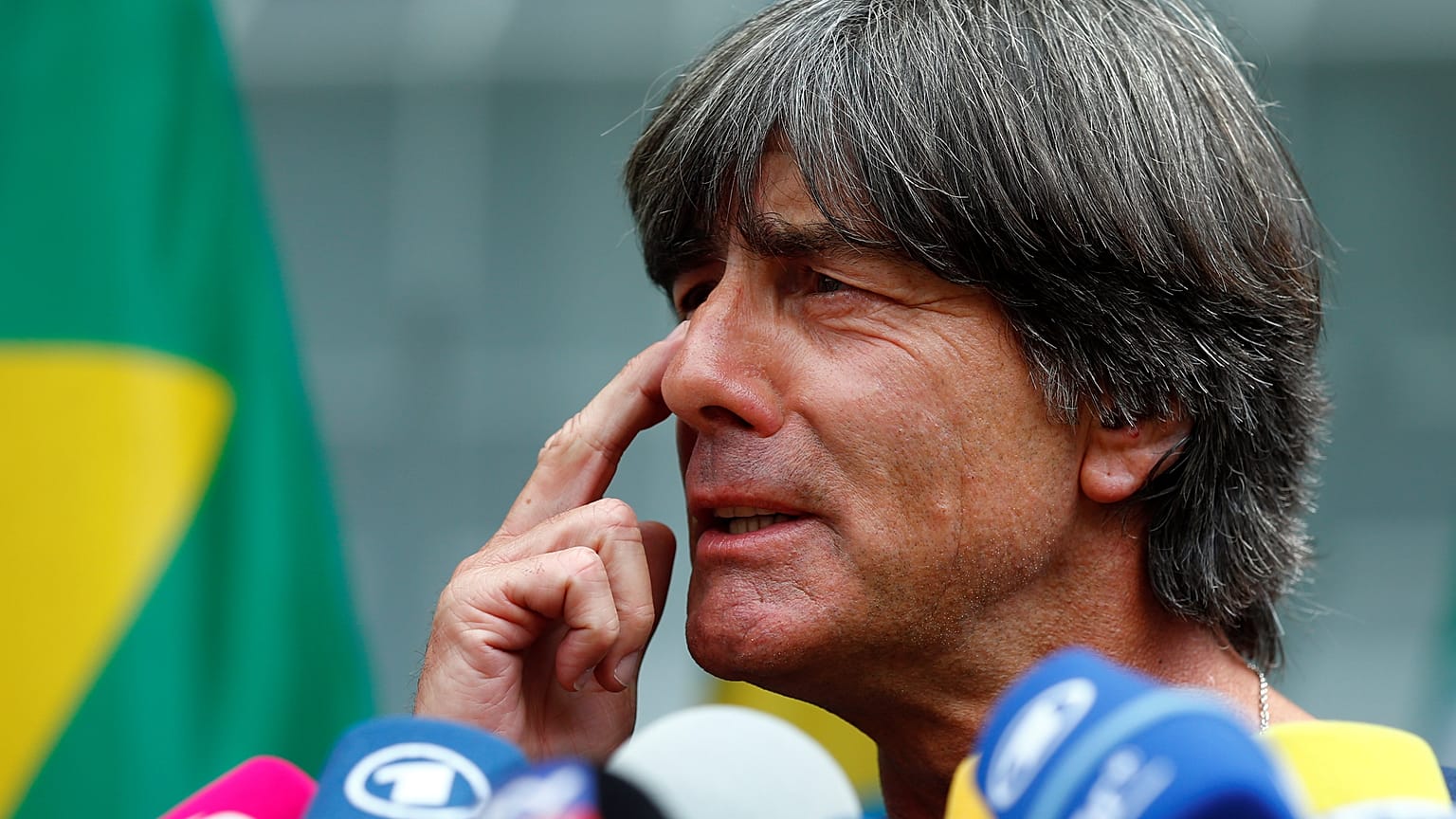 Löw resta alla guida della Mannschaft