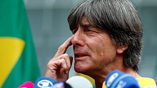 Löw resta alla guida della Mannschaft
