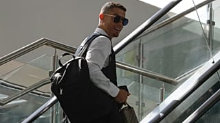 ¿Ha hecho ya las maletas Cristiano Ronaldo? El todavía jugador del Real Madrid protagoniza las portadas de la prensa deportiva italiana