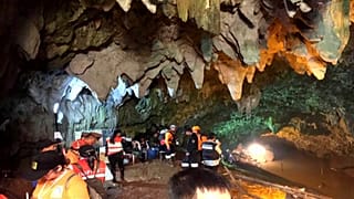 Ταϊλάνδη: Προσμονή για τη διάσωση των παιδιών